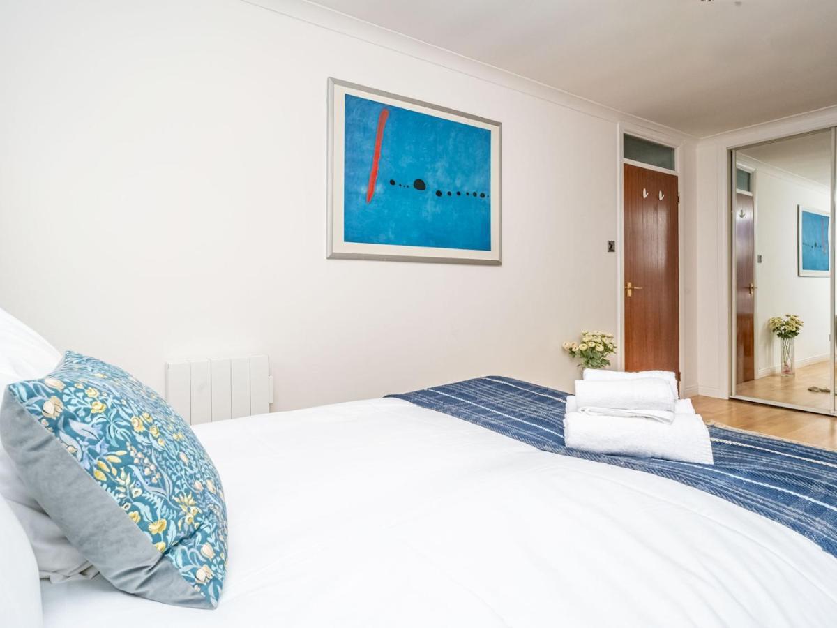 شقة Pass The Keys Stunning Flat With Sea View And Parking إدنبرة المظهر الخارجي الصورة